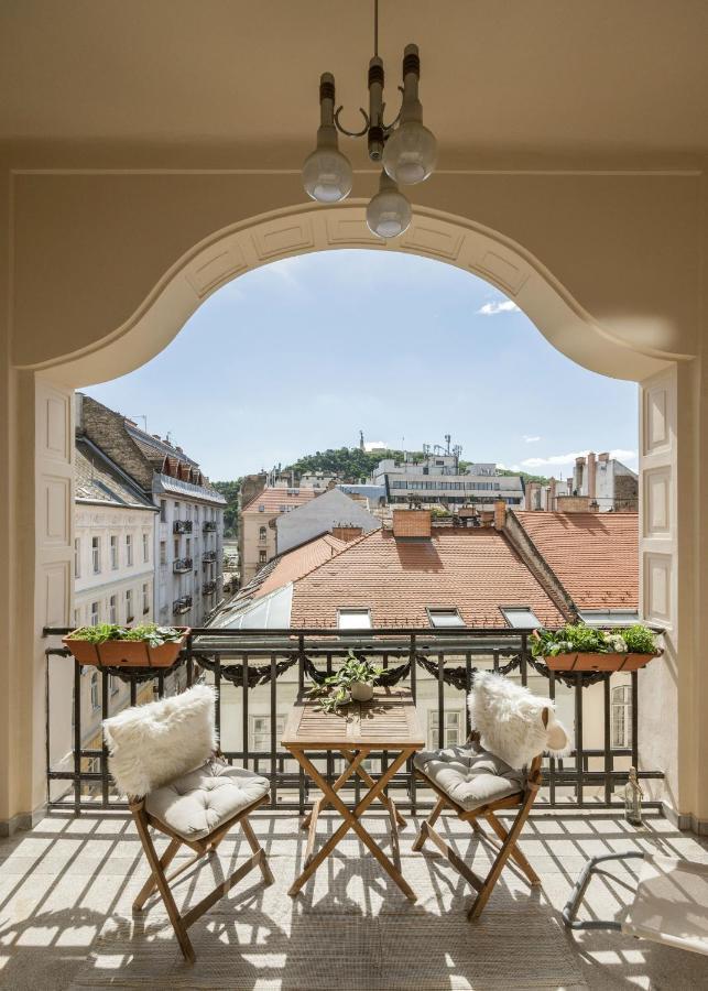 Skyline Serenity Retreat @Vaci Most Famous Street Βουδαπέστη Εξωτερικό φωτογραφία
